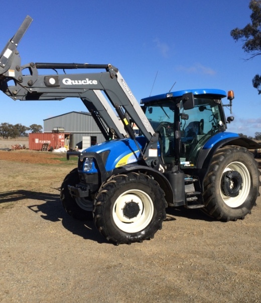 New Holland T6030 Plus with Quicke Front End Loader Machinery